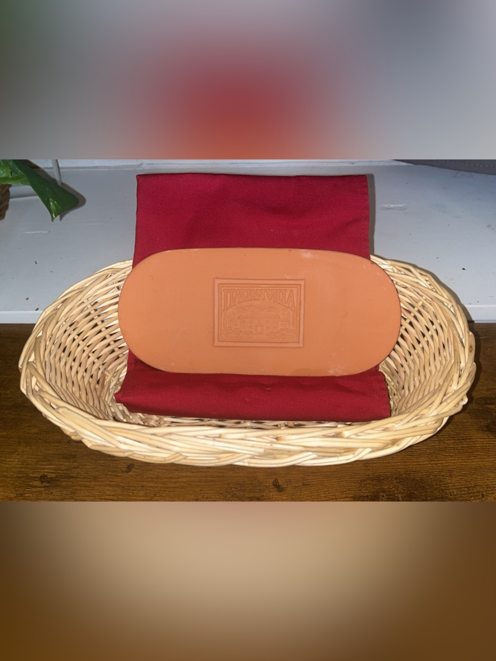 Vintage Longaberger Bread Basket and Warming Set